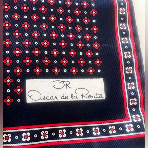 Accessories - Oscar De La Renta Silk Twill Neck scarf Floral